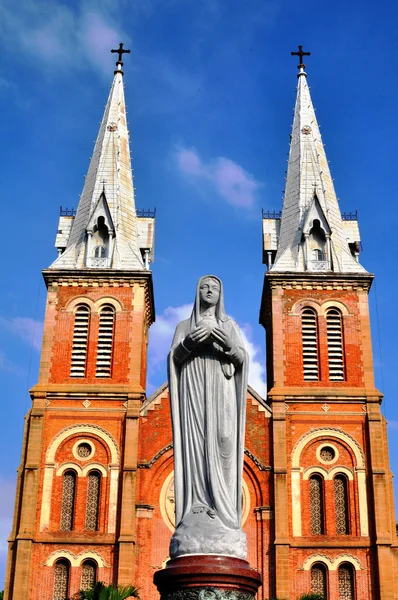 Notre Dame, Sajgon, Wietnam — Zdjęcie stockowe