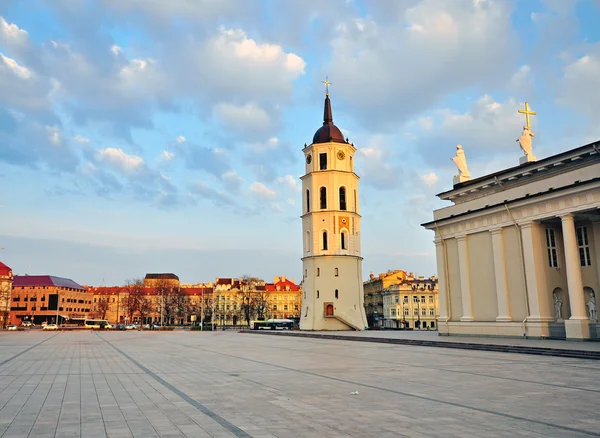 Náměstí s katedrálou, Vilnius — Stock fotografie