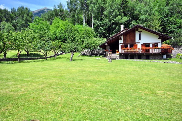 Berghütte — Stockfoto