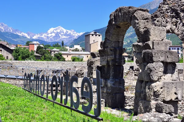 Aosta, İtalya'nın Roma kalıntıları — Stok fotoğraf