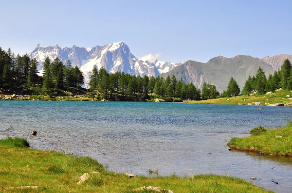 Arpy lake — Stock Photo, Image