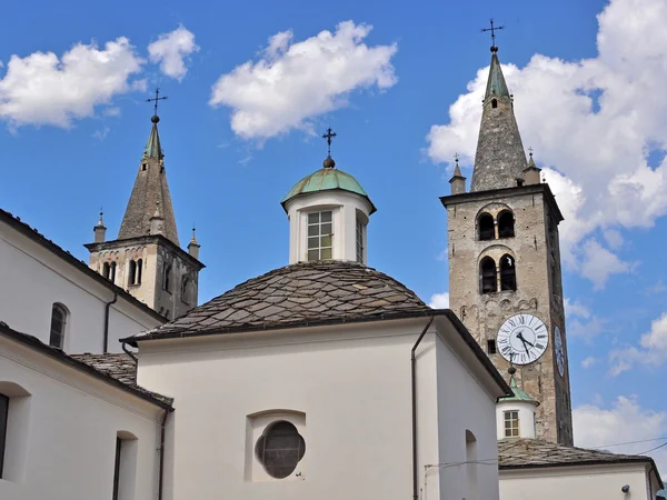 Aosta cathedral — Stock Photo, Image