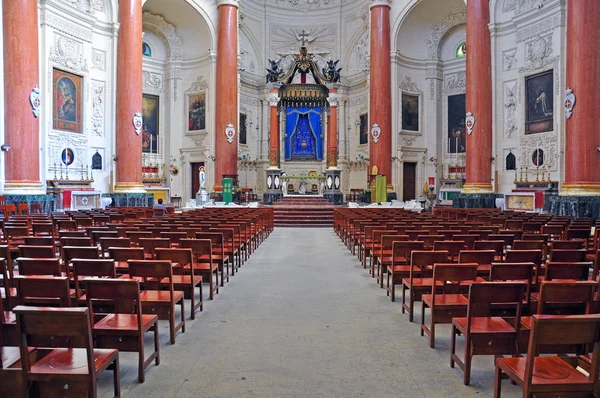 Interior of Carmelite church in Valletta, Malta — Stock Photo, Image