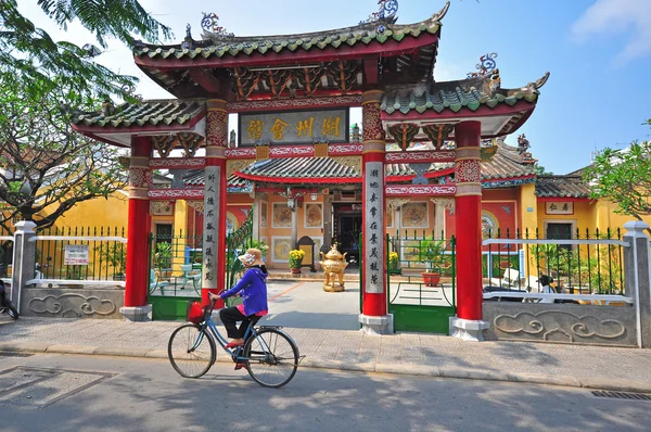 Na ulicy Hoi, Wietnam — Zdjęcie stockowe