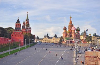Moskova, Rusya ve Kızıl Meydan ve Kremlin kulenin görünümü