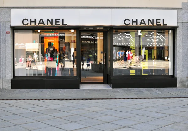 Chanel mağaza Chamonix, Fransa — Stok fotoğraf