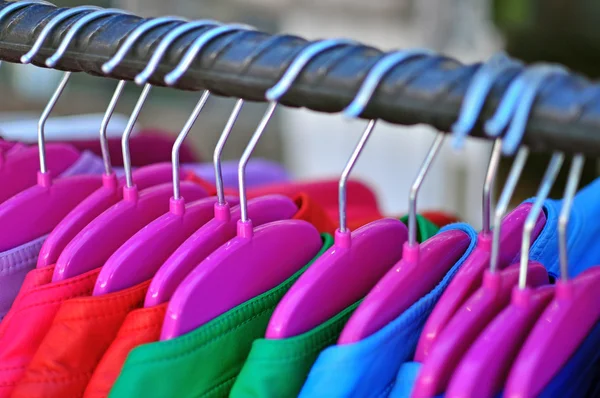 Chaquetas en la tienda — Foto de Stock