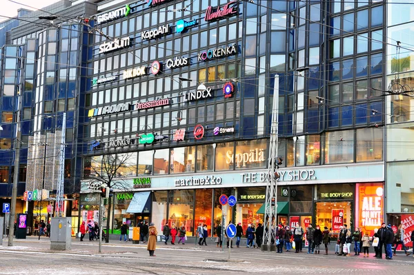 Vista de la calle comercial de Helsinki — Foto de Stock