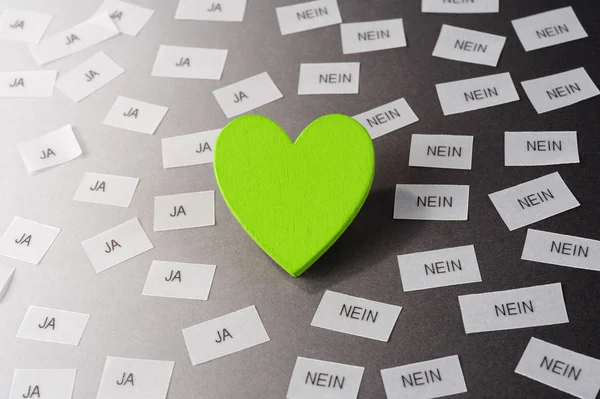 Green heart — Stock Photo, Image