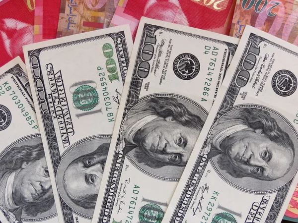İsrail ve Amerikan banknotlar