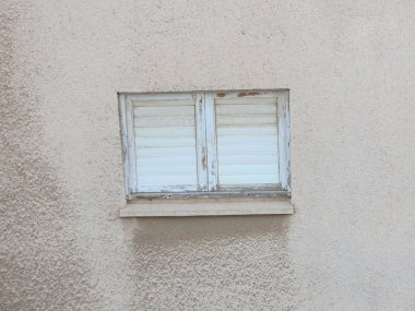 Eski pencere