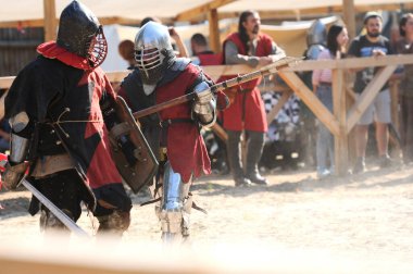 Brovary, Ukrayna - 13 Eylül 2020. Tarihsel Ortaçağ Savaş Festivali, Spur-Fest, Ukrayna, Brovary