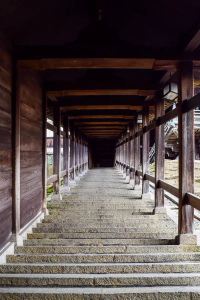 Vista Vieja Escalera Nigatsu Hall Del Complejo Todaiji Nara Japón — Foto de Stock