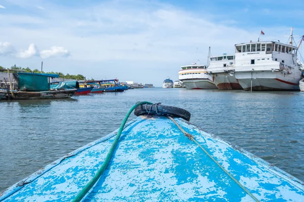 Bootsfahrt Mit Kleinem Holzschiff Hafen Von Sunda Kelapa Jakarta Für — Stockfoto