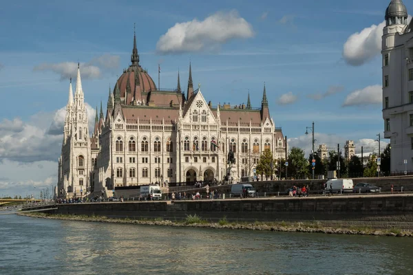 Будапешт Венгрия Октября 2019 Года Вид Здание Венгерского Парламента Парламент — стоковое фото