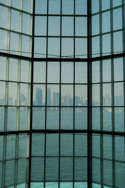 Doha Katar 2019 Október Cityscape Shadow View Glass Window Museum — Stock Fotó