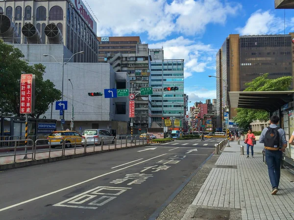 Taipei Taiwan Juillet 2015 Vue Circulation Routière Des Immeubles Dans — Photo