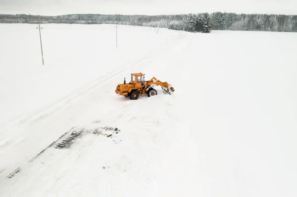 Tractor Amarillo Con Cubo Elimina Nieve Vista Superior Carretera —  Fotos de Stock