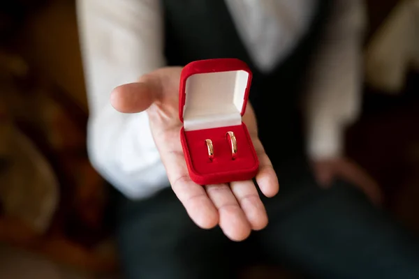 Gold Wedding Rings Red Box Your Hand — Stock Photo, Image