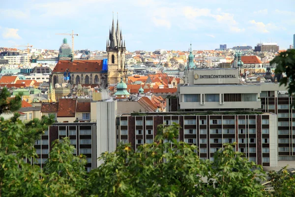 Hay mucho que ver en la ciudad checa de Praga — Foto de Stock