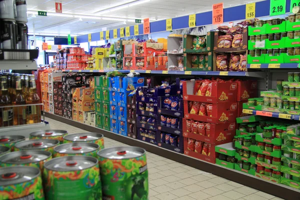 Shopping al supermercato — Foto Stock