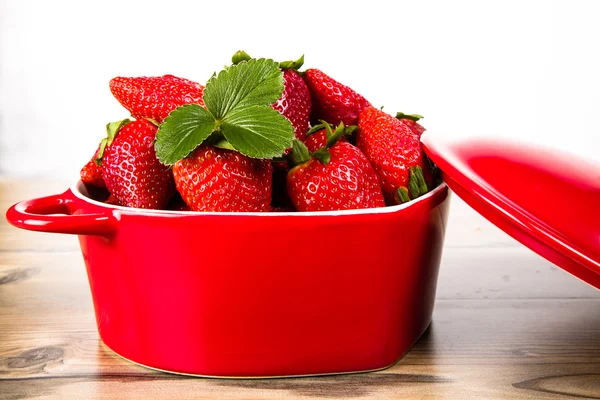 Strawberries in bowl — Stock Photo, Image