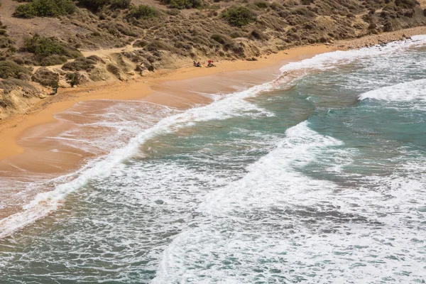 Playa de arena en la isla de Malta — Foto de Stock