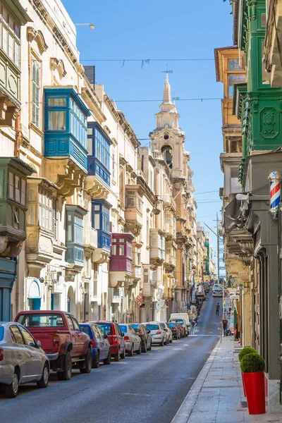 La Valeta, Malta - 05 de mayo de 2016: Desde las calles y callejones de V — Foto de Stock