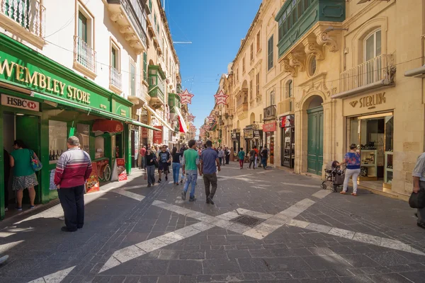 La Valeta, Malta - 05 de mayo de 2016: Desde las calles y callejones de V — Foto de Stock