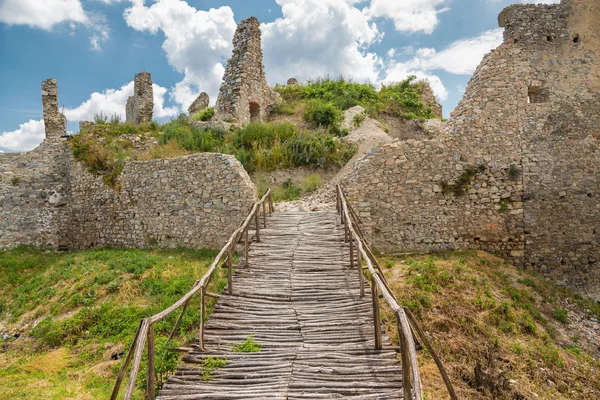 Ruine du château d'Oponice, Slovaquie — Photo