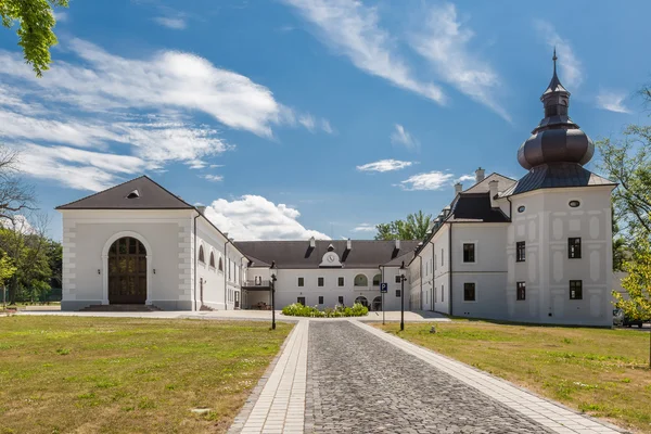 Rönesans Kalesi Chateau Appony