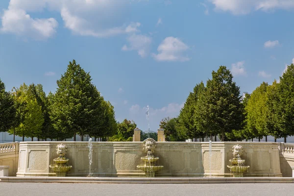 Neptune fountain at  castle Schloss Hof, Austria — Stock Photo, Image