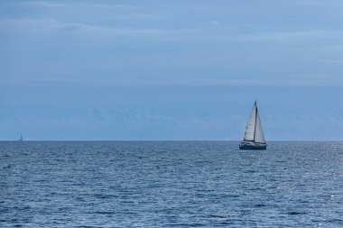Corfu 'dan Paxos, Yunanistan' a feribot yolculuğu.