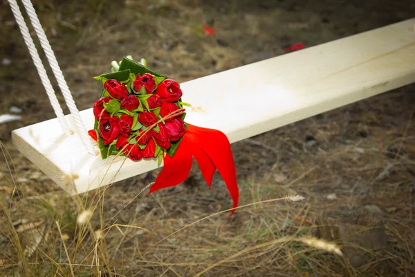 Kırmızı gelin buketi