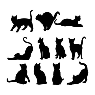 Bir grup kedi silueti. Kediler farklı pozlarda. Vektör izole edildi. EPS 10.