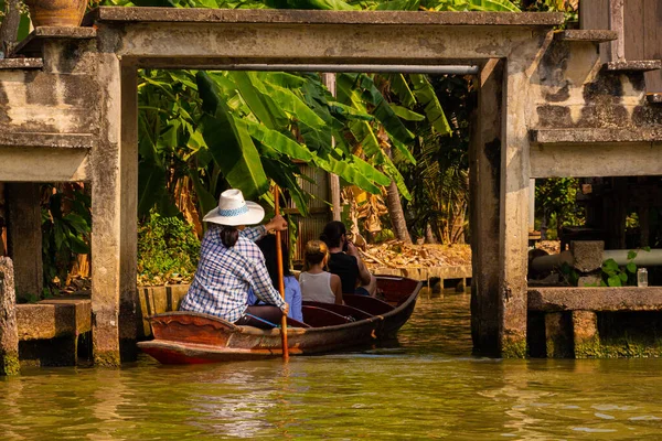 Voyage Touristique Dans Marché Flottant Damnoen Saduak Thaïlande — Photo