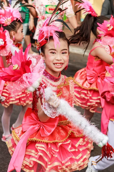 Samutsakorn Tailândia Dezembro 2019 Foco Pequeno Retrato Sorriso Criança Drum — Fotografia de Stock