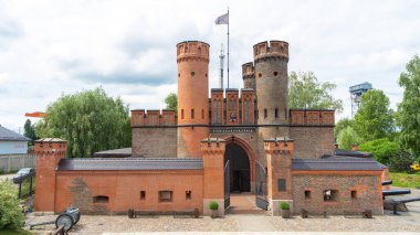 Fort Friedrichsburg Konigsberg, Almanya 'da bir kaleydi. Eski kaleden geriye sadece Kalininingrad, Rusya 'daki Friedrichsburg Kapısı kaldı..