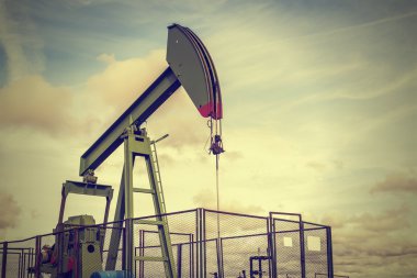 Pompalama petrol sondaj platformu