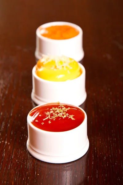 Tres tipos de salsas en una mesa — Foto de Stock