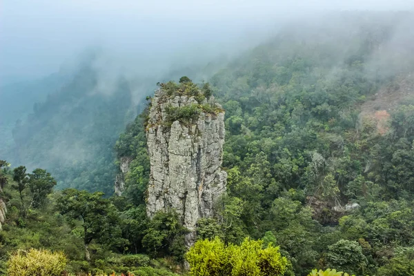 Pinnacle Rock Křemenný Kámen Blyde Jižní Africe — Stock fotografie