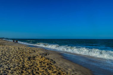 Maputo deniz manzarası açık mavi gökyüzü altında ve Hint Okyanusu Mozambik 'te