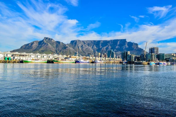 Cape Town Stolní Hora Pod Modrým Nebem Jižní Africe — Stock fotografie