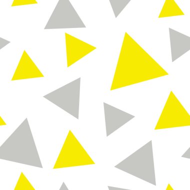 Beyaz zemin üzerinde sarı ve gri üçgenlerden oluşan geometrik desenli kusursuz bir desen..