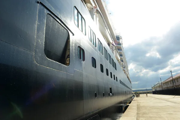 Holland American Line Cruise Ship Zuiderdam Fondear Alta Mar Falmouth — Foto de Stock