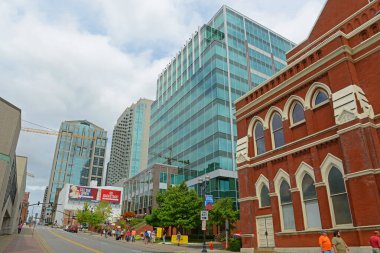 Nashville Modern binaları Nashville, Tennessee, ABD 'nin merkezindeki 5. Cadde' de..