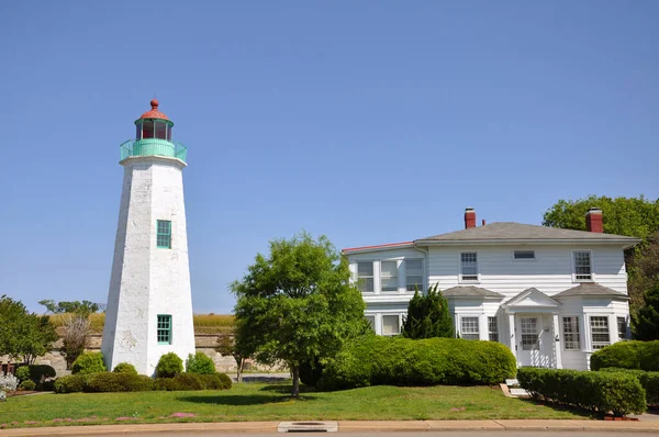 Old Point Comfort Lighthouse Keeper Quarters Fort Monroe Chesapeake Bay — Stock Photo, Image