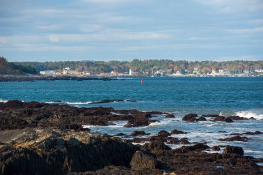 Portsmouth Libor Lighthouse ve New Castle Coast, Rye, New Hampshire, ABD 'deki Odiorne Point State Park' tan.