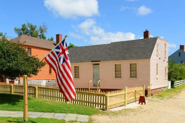 Tavuskuşu Evi 1821 'de Portsmouth, New Hampshire, ABD' deki Strawbery Banke Müzesi 'nde inşa edildi..
