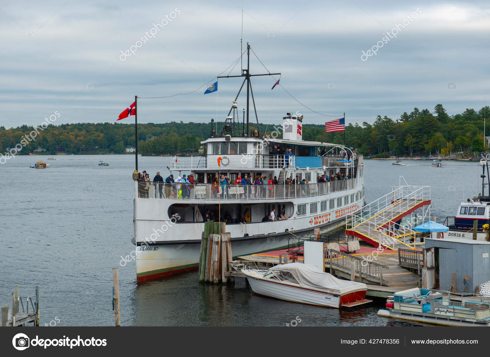 Mount Washington Cruise Ship Docked Weirs Beach Port Lake Winnipesaukee
